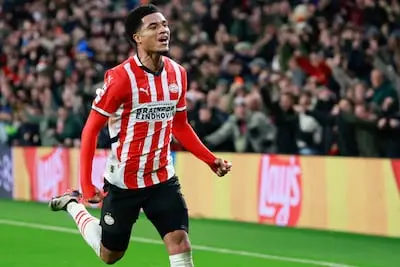 Tillman is terug in training bij PSV en wil nu zo snel mogelijk wedstrijdfit worden