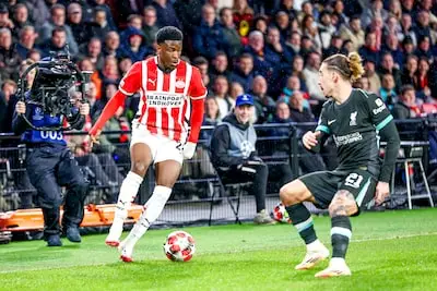 Afrikaanse voetbalbond trekt aan PSV’er Babadi voor interlands