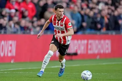 PSV begint aan cruciale opdracht in loodzware inhaalrace, maar heeft wel weer veel te kiezen