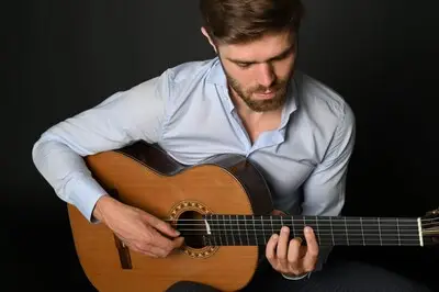 Gitarist speelt filmmuziek in Veldhoven