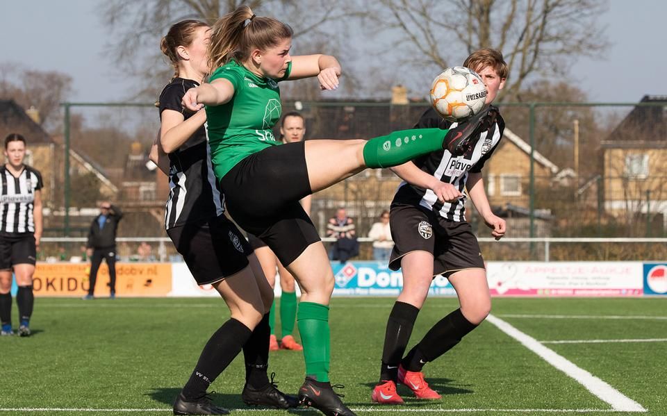 Degradatiekandidaten richten zich op, een cruciale gemiste penalty en een grillige koploper