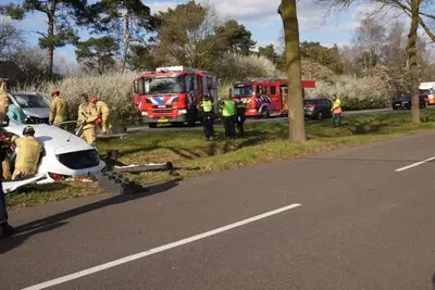 Vrouw bekneld bij groot verkeersongeluk in Helmond