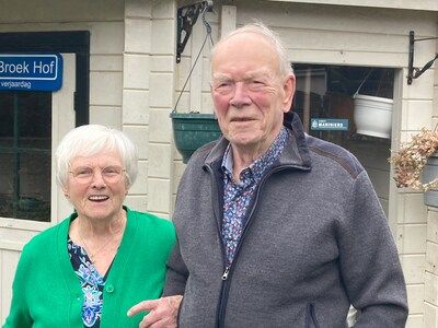 Diamanten bruidspaar Jan en Nollie van den Broek, al 60 jaar dansend door het leven