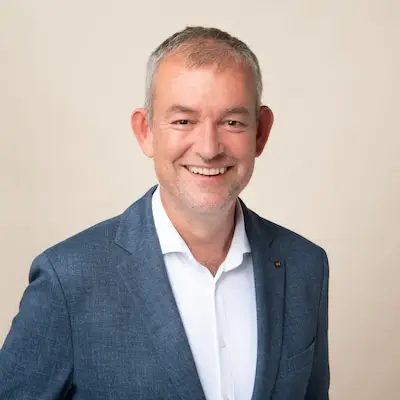 Joerie van Looij volgt Paul L’Herminez op als directeur van Valkenswaards theater De Hofnar