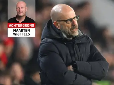 Normaal zou geen coach de huidige crisis bij PSV overleven, maar dit is waarom directie met dilemma zit
