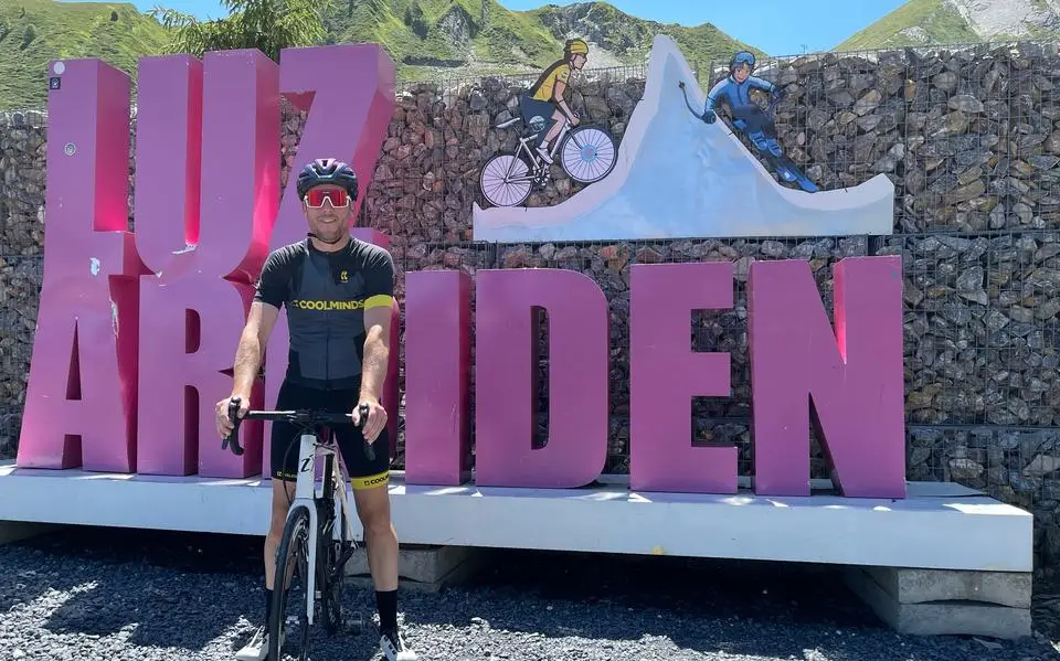 René Mous uit Balk wil met 20 procent nierfunctie 500 kilometer fietsen. ‘Het geeft me mentaal een kick als ik weer een bepaalde afstand haal’