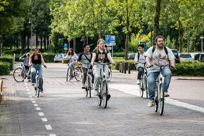 Een op de twee internationale studenten in Eindhoven blijft in Nederland