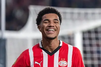 Tillman maakt rentree in de basis bij PSV tegen FC Den Bosch, in oefenduel met verrassende spits