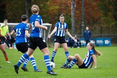 FC Eindhoven Vrouwen heeft alles weer in eigen hand; ‘Met deze instelling en energie gaan we weinig meer weggeven‘