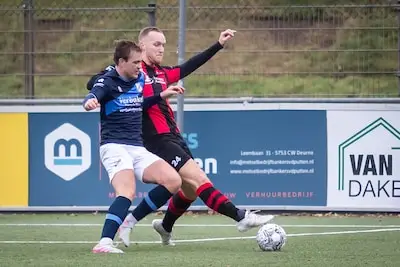 Mierlo-Hout dankzij basisdebutant Remco Hakkens naar halve finale: ‘Ik was zeker van mijn zaak’