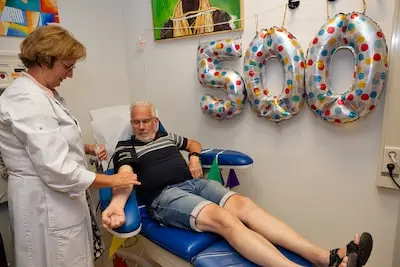 Bloedbank Sanquin in Eindhoven komt tijdelijk handen tekort, deel donoren moet uitwijken naar elders