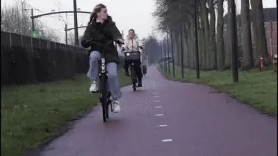 Ja, zelfs de verstokte automobilist heeft baat bij  Brabantse miljoeneninjecties in snelle fietspaden