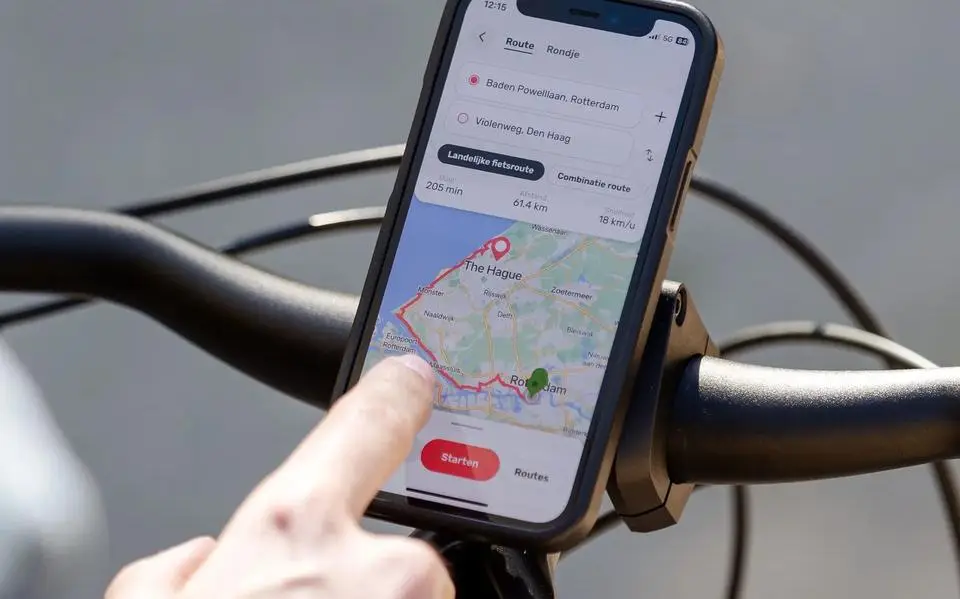 Fietsen als ommetje en klantenkaarten bij de hand. Deze en meer handige apps van deze maand