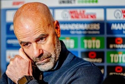 Peter Bosz ziet PSV dat weer bereid is de tegenstander de wil op te leggen: ‘Soms verrassen spelers je’