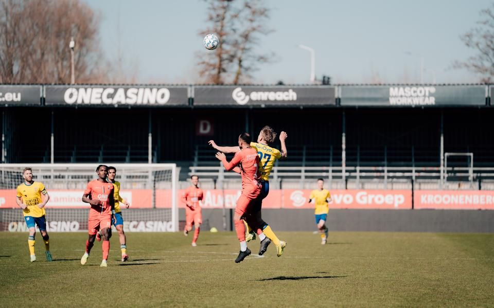 SC Cambuur verliest oefenwedstrijd van Almere City