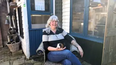 Yvonne uit Helmond heeft een caviastal: 'Ik ben gek op deze diertjes'