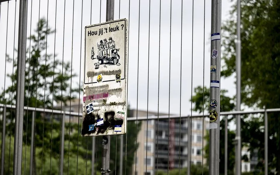 Dag van de waarheid voor veelbesproken wijkpark Camminghaburen, maar John is er niet bij: 'Ik heb geen keus'