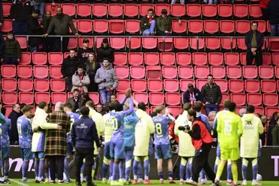 Lezers over PSV:  ‘Spelers spelen niet met hart en ziel voor de club’