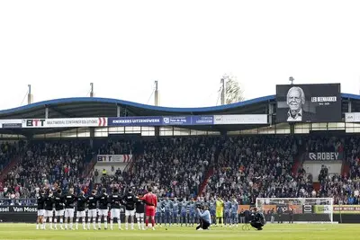 LIVE | Ajax opent sterk in Tilburg, waar Willem II al een paar keer goed weg is gekomen