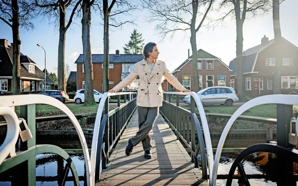 Powned-documaker Mark woont 3 maanden in Ter Apel