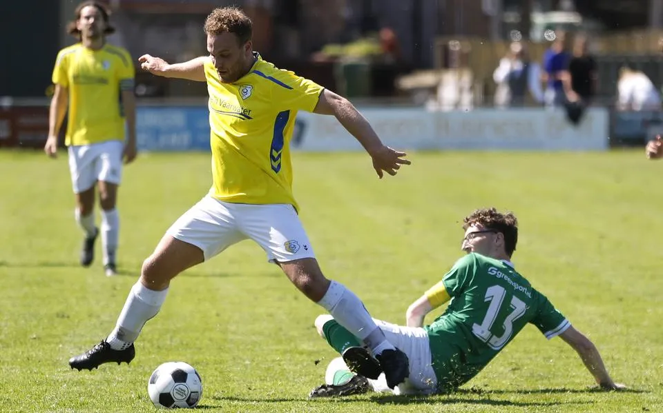 Geel Wit is na afgetekende zege in en tegen Tijnje klaar voor de eindsprint