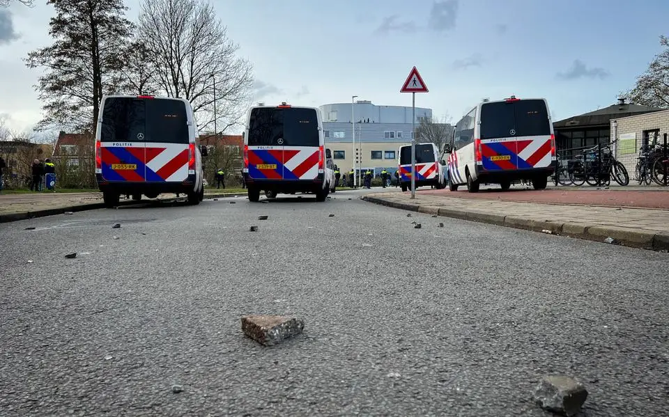 Jeugddetentie voor Cambuur-supporter die man met steen verwondde na Friese derby