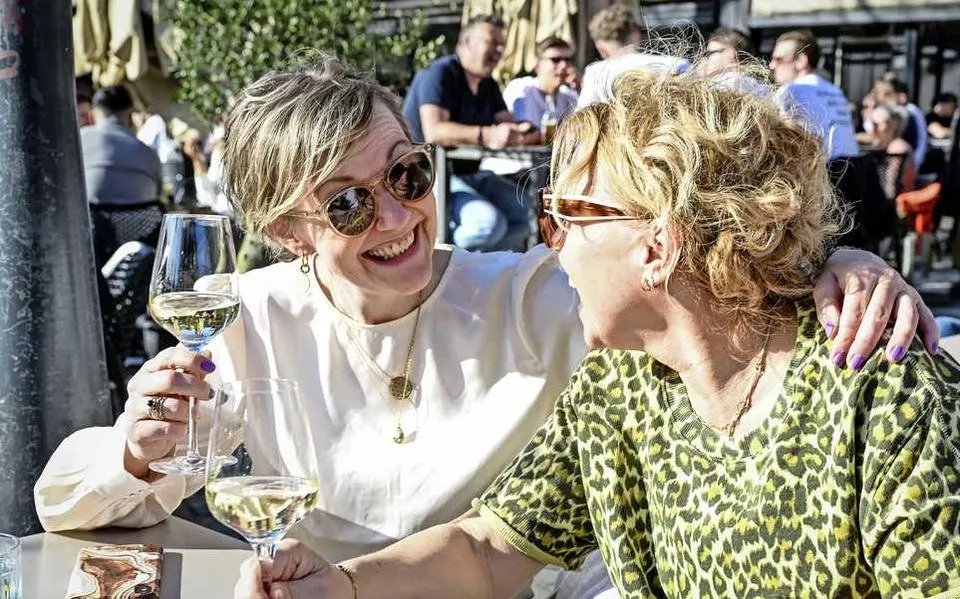 Zonovergoten zaterdag met temperaturen tot mogelijk 25 graden. 'Tot nog toe warmste dag van het jaar'