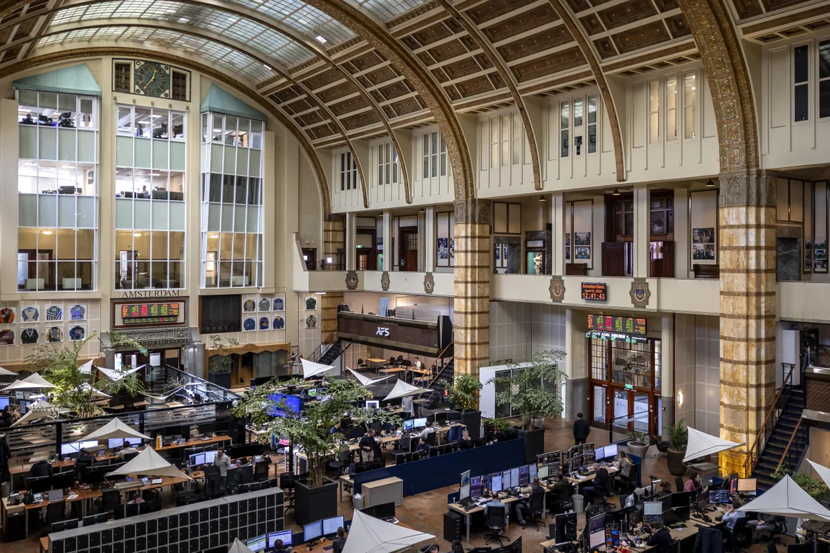 AEX-index koerst af op enorme openingswinst na pauze heffingen VS