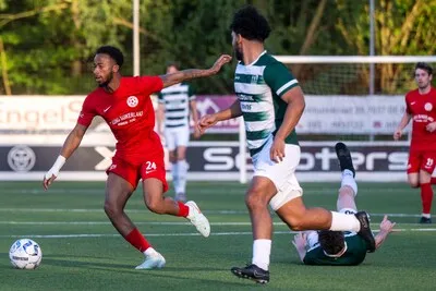 Nuenen verliest inhaalduel in Arnhem: ‘Daar hebben de jongens zeker nog last van’