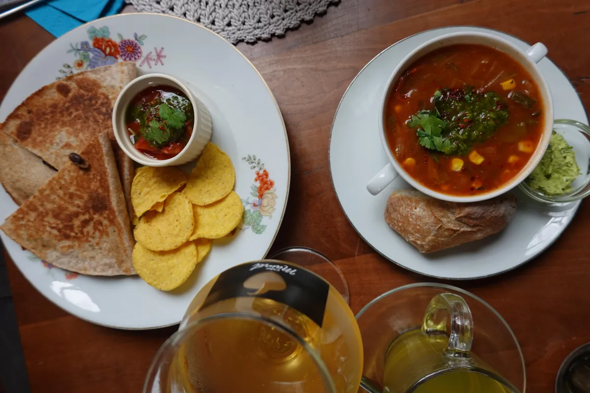Doei Zeehondencentrum! Waarvoor kom je nu naar Pieterburen? Tuincafé Bertje Jens misschien | restaurantrecensie