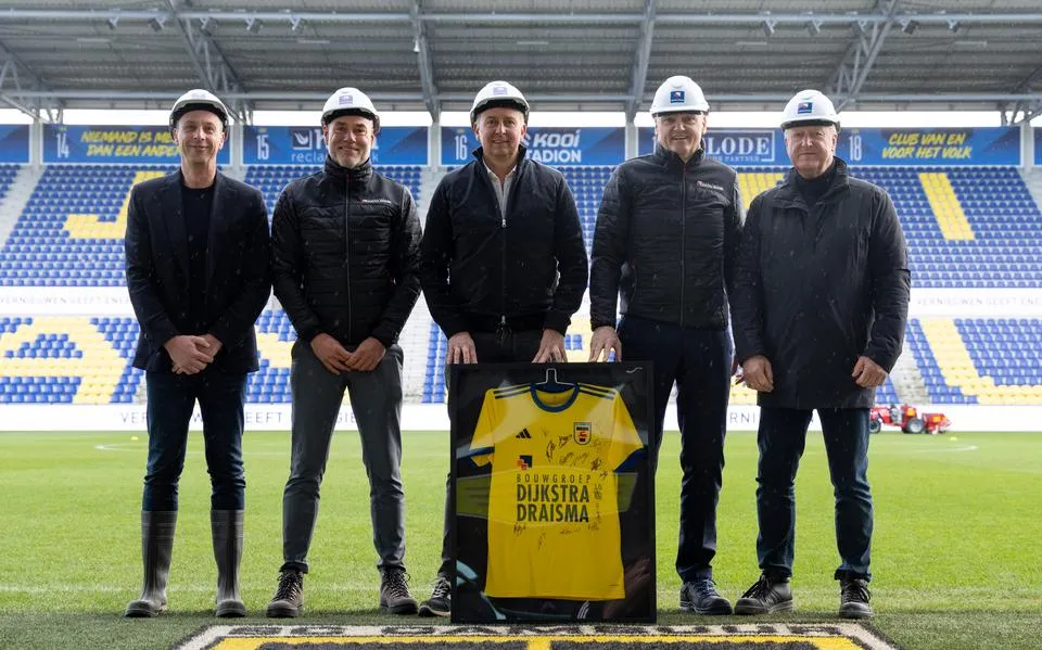 Bijzondere samenwerking SC Cambuur en Bouwgroep Dijkstra Draisma krijgt vervolg. ‘We zijn met elkaar vergroeid’