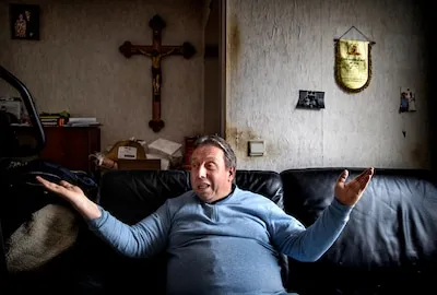 Henk (58) wil dood, maar liever nog niet morgen: ‘Het is boeiend en vermoeiend om Henk Driessen te zijn’