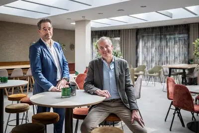 100-jarig Van der Stappen ziet uitvaartwensen steeds persoonlijker worden; ‘Je kunt het maar één keer goed doen’
