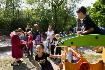 Uniek speelpark in Eindhoven bestaat 50 jaar: van bouwplaats tot professioneel kinderparadijs