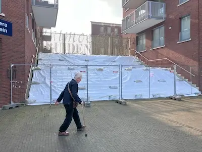 Trap tussen gebouwen Heezerweg lekt al jaren, eigenaren zoeken naar ultieme oplossing