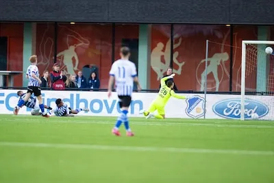 LIVE | FC Eindhoven krijgt derde doelpunt te verduren in duel met Telstar