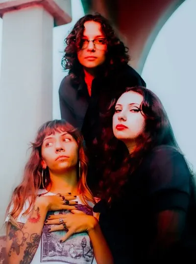 Roadburn brengt vier dagen muzikale duisternis naar Tilburg: folk en punk vanaf de barricades