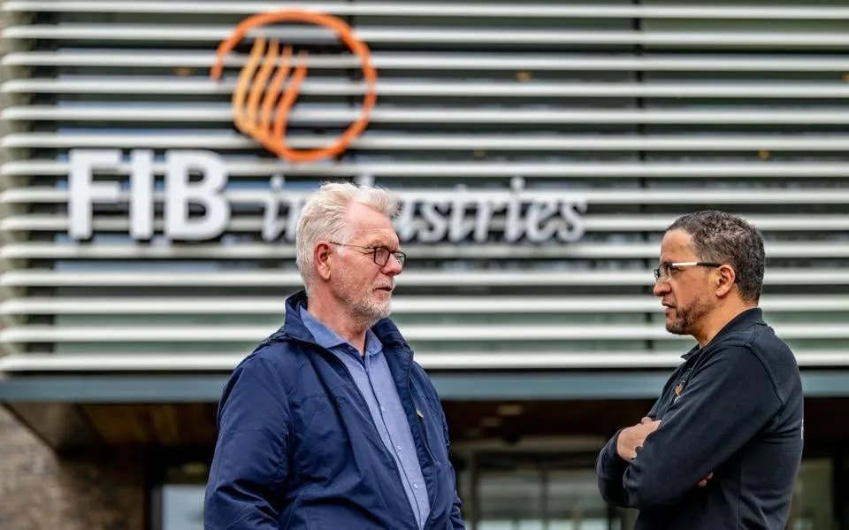 Saïd en Taeke raakt het faillissement van FIB uit Leeuwarden hard: ‘Nu is alles weg’