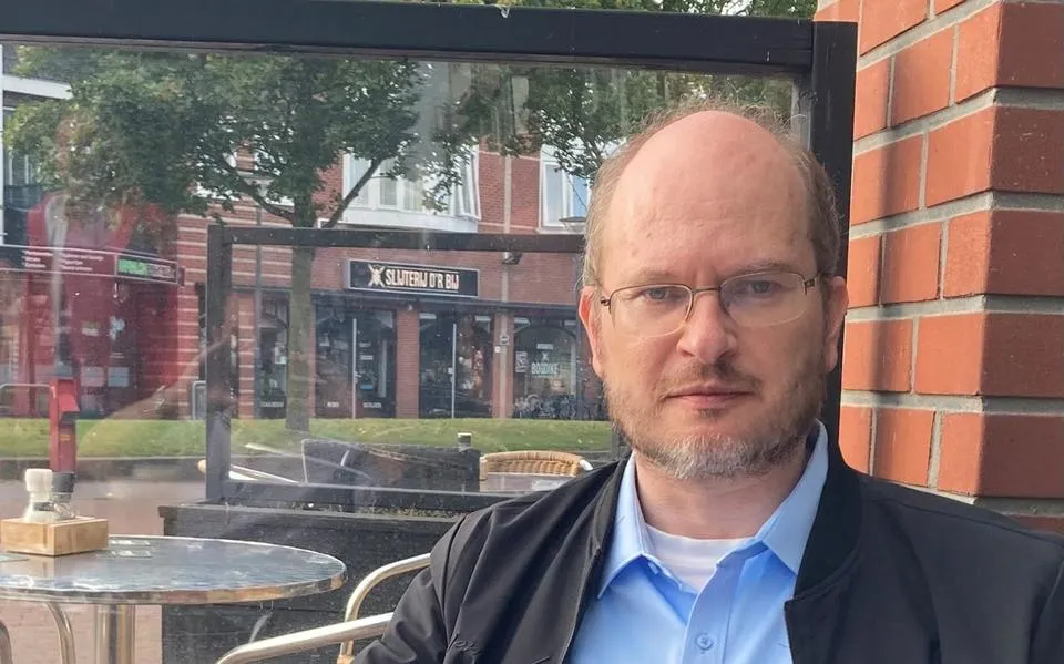 Jurjen (44) uit Leeuwarden werd vermoord door zijn buurman: ‘Iedereen wist dat hij niet deugde’ | podcast Radio Ramkraak