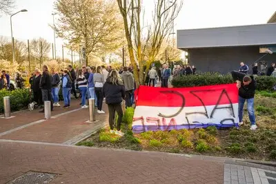 Demonstratie tegen komst azc in Best: grote opkomst bij informatieavond