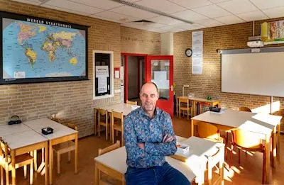 Oud-bestuurder Hans Fuchs van openbare scholen Helmond is nu wethouder