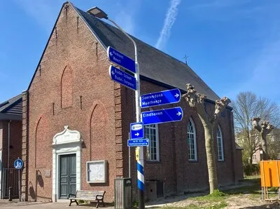 Vleermuis vertraagt restauratie voormalig protestantse kerkje in Budel