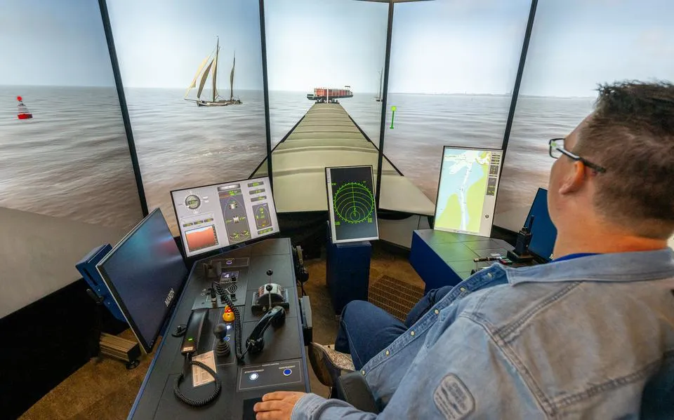 Kan je veilig varen over een smallere vaargeul Boontjes? In Wageningen bootsen schippers dat na