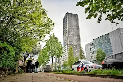 Dode in huis gevonden in Tilburg, politie onderzoekt tot in late avond ‘verdachte omstandigheden’
