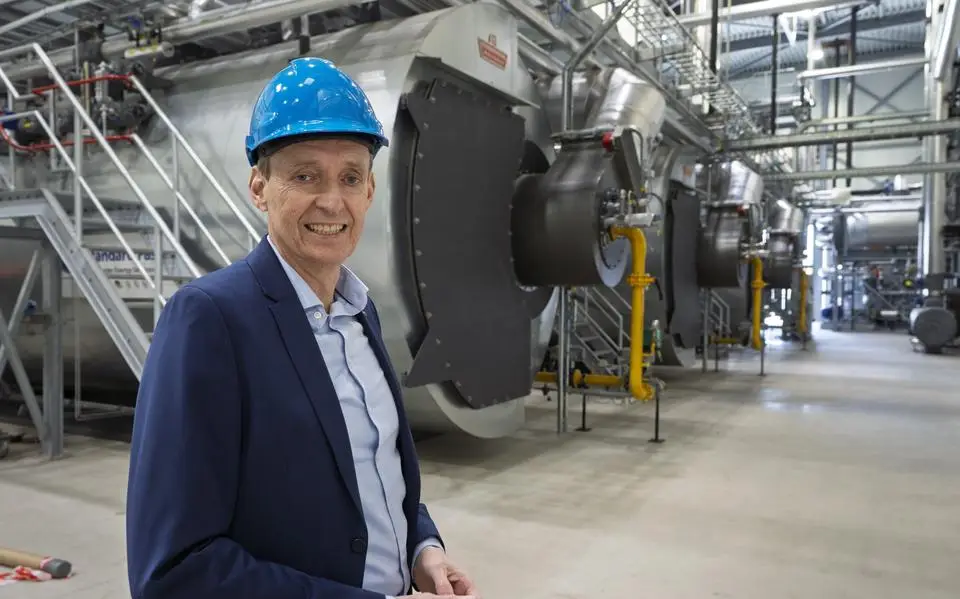 De navelstreng van FrieslandCampina in Leeuwarden wordt doorgeknipt