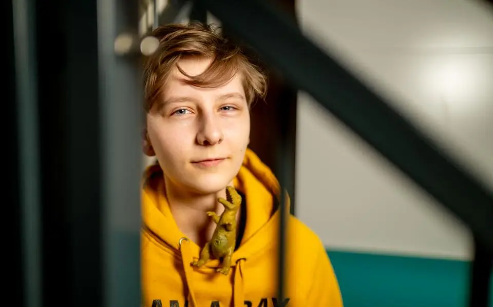 Kinge (18) uit Drachten leert ons hoe we het uiterlijk van dinosaurussen kennen: ‘Soms moeten we raden’