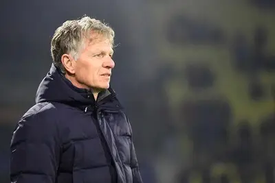 Waarom Jong PSV-coach Alfons Groenendijk na één jaar lijkt te vertrekken: tussentijds einde hangt in de lucht