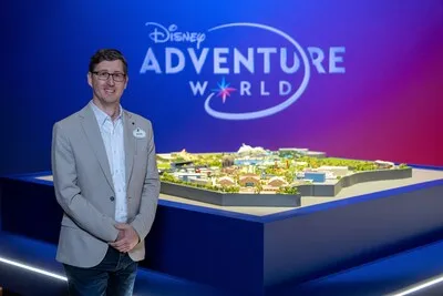Van Droomvlucht naar Disneyland; Michel uit Eindhoven leidt grootste transformatie ooit in Parijs