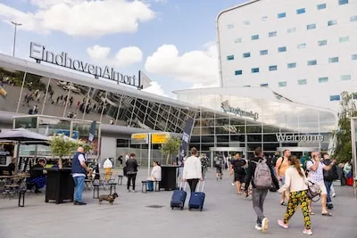 Eindhoven Airport in top 10 bij verkiezing van beste vliegvelden ter wereld