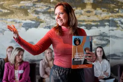 Jongeren anno 2025 gebukt onder grote druk: ‘Ze worden neergezet als snowflakes, maar de psychische druk is groot’